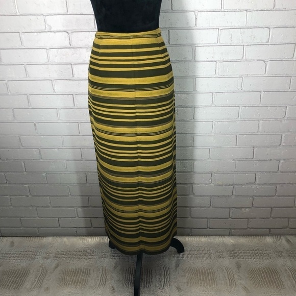 Jones New York Women’s Silk Striped Skirt - Picture 1 of 6